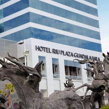 Hotel Riu Plaza Guadalajara Extérieur photo