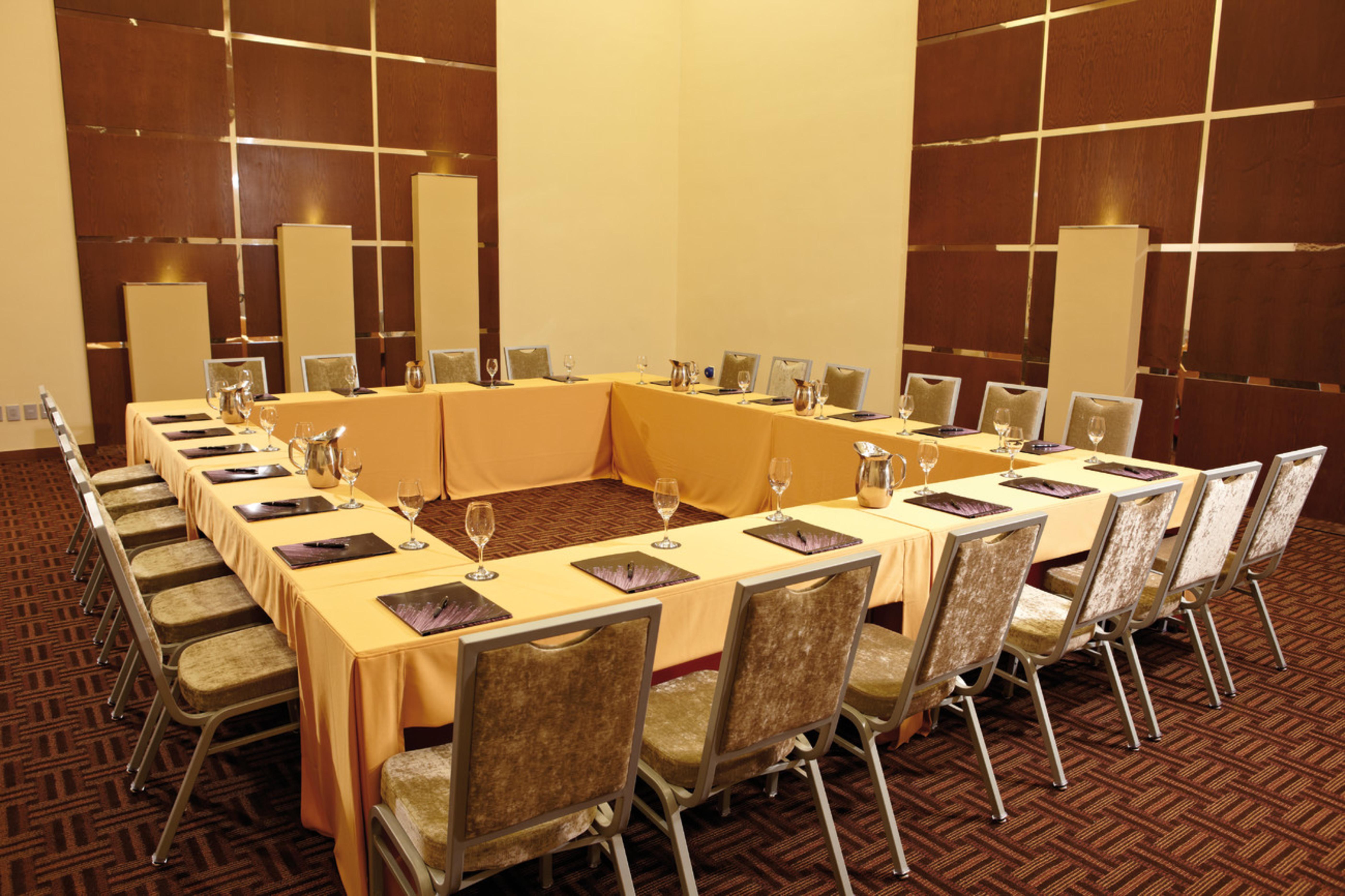 Hotel Riu Plaza Guadalajara Extérieur photo