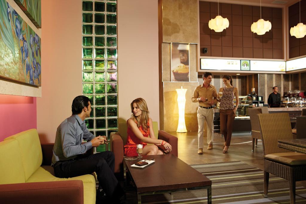 Hotel Riu Plaza Guadalajara Extérieur photo